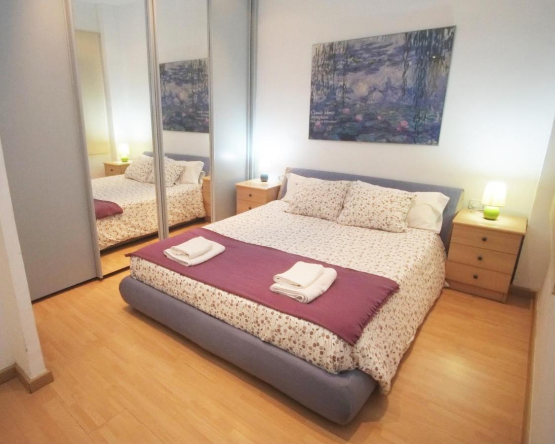 Lovely Apartment At Park Gueell Barcelona Exteriör bild