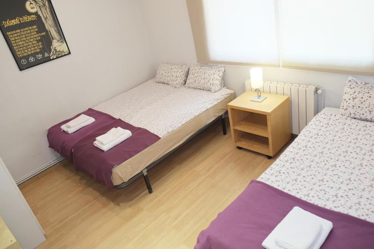 Lovely Apartment At Park Gueell Barcelona Exteriör bild