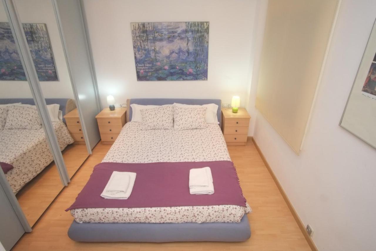 Lovely Apartment At Park Gueell Barcelona Exteriör bild